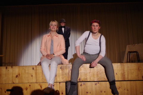 Theater2